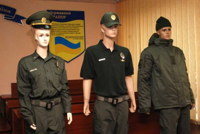Мостиських прикордонників одягнуть у сорочки по півтори тисячі гривень Мостиських прикордонників одягнуть у сорочки по півтори тисячі гривень