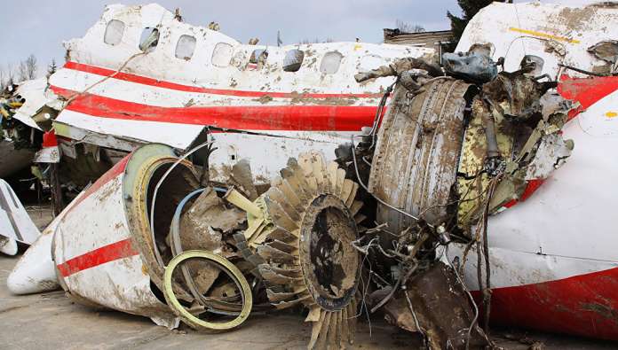 Польща звинуватила російських авіадиспетчерів у катастрофі Ту-154 під Смоленськом Польща звинуватила російських авіадиспетчерів у катастрофі Ту-154 під Смоленськом