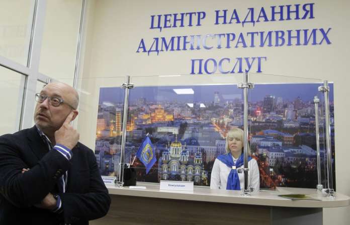 У львівських ЦНАПах перестали видавати паспорти і не знають, коли почнуть У львівських ЦНАПах перестали видавати паспорти і не знають, коли почнуть