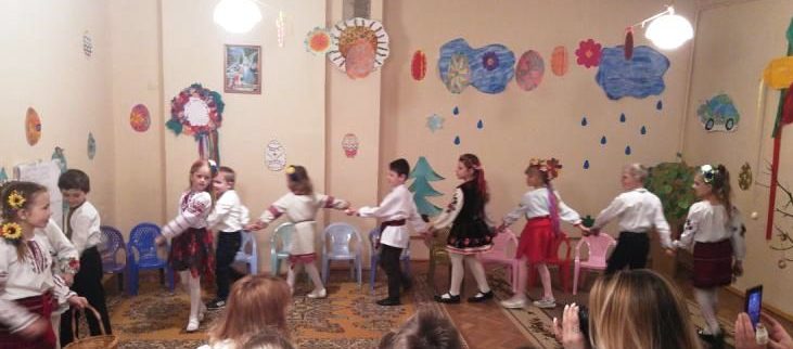 У Львові діти з вадами слуху взяли участь у майстер-класах до Великодня