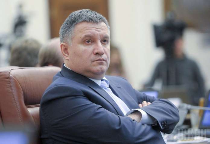 У рамках антикорупційної спецоперації заарештували 7 екс-податківців У рамках антикорупційної спецоперації заарештували 7 екс-податківців