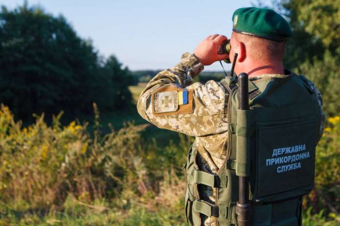 На свята до України не пустили 15 підозрілих іноземців зі сходу На свята до України не пустили 15 підозрілих іноземців зі сходу