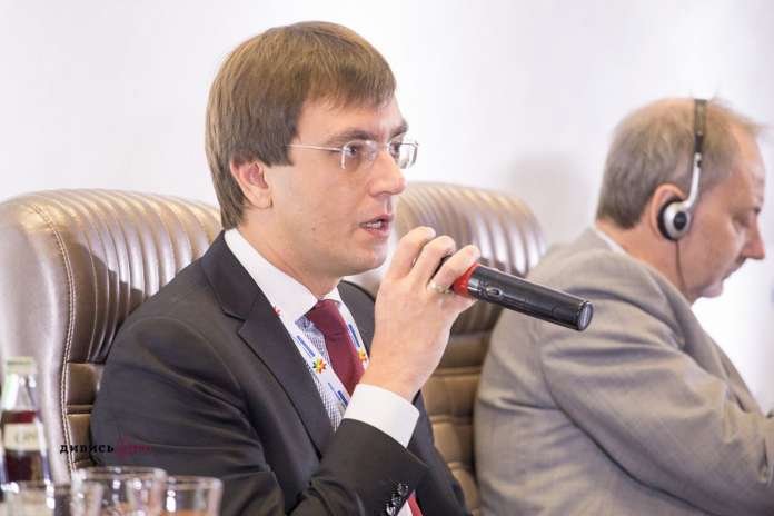 В Україні можуть створити національний лоукостер, – Омелян В Україні можуть створити національний лоукостер, – Омелян