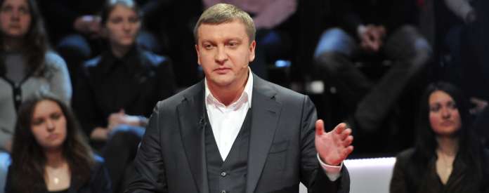 Керівництво Мін’юсту подає в суд на Саакашвілі (відео) Керівництво Мін’юсту подає в суд на Саакашвілі (відео)