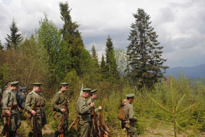 На Львівщині відзначили 102-у річницю перемоги Січових стрільців у бою на Маківці (фото) На Львівщині відзначили 102-у річницю перемоги Січових стрільців у бою на Маківці (фото)