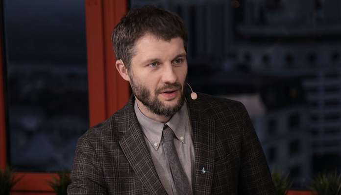 Для лікарів і пацієнтів: експерт розповів, що передбачає медична реформа (інтерв’ю, інфографіка) Для лікарів і пацієнтів: експерт розповів, що передбачає медична реформа (інтерв’ю, інфографіка)