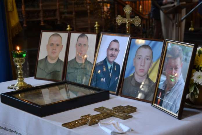 На Львівщині вшанували пам’ять загиблих бійців Нацгвардії На Львівщині вшанували пам’ять загиблих бійців Нацгвардії