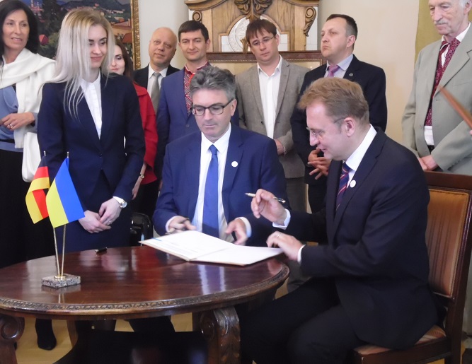 У Львові запрацюють енергозберігаючі технології за 500 тисяч євро - 2