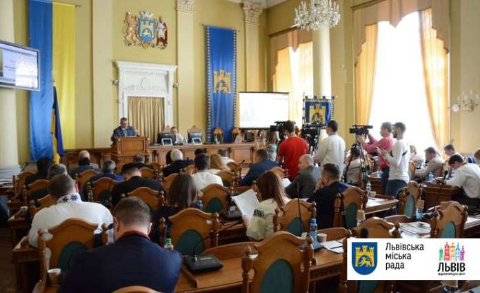 Не встигли. Сесію ЛМР перенесли на тиждень Не встигли. Сесію ЛМР перенесли на тиждень