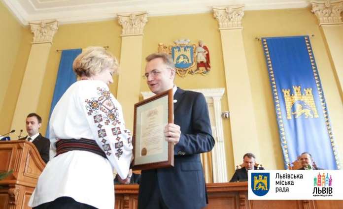 До Дня міста 20 львів’ян отримали подяки від міського голови До Дня міста 20 львів’ян отримали подяки від міського голови