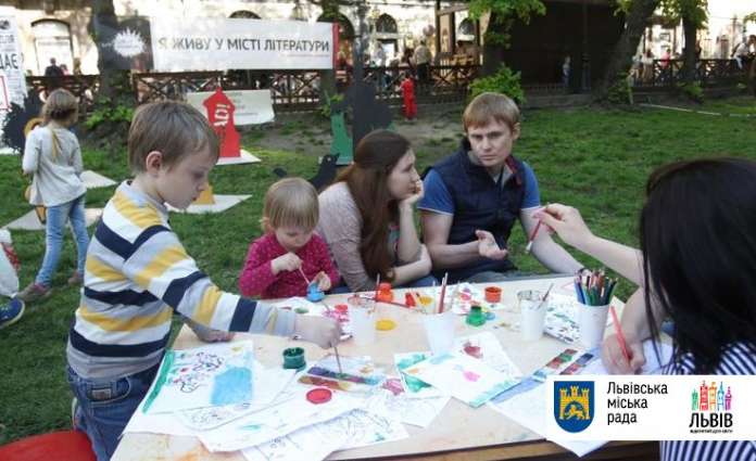 Львів’ян запрошують на екскурсію «Слідами літературного Львова» Львів’ян запрошують на екскурсію «Слідами літературного Львова»