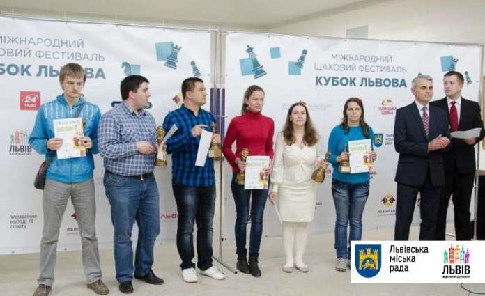 У Львові нагородили переможців Міжнародного шахового фестивалю У Львові нагородили переможців Міжнародного шахового фестивалю