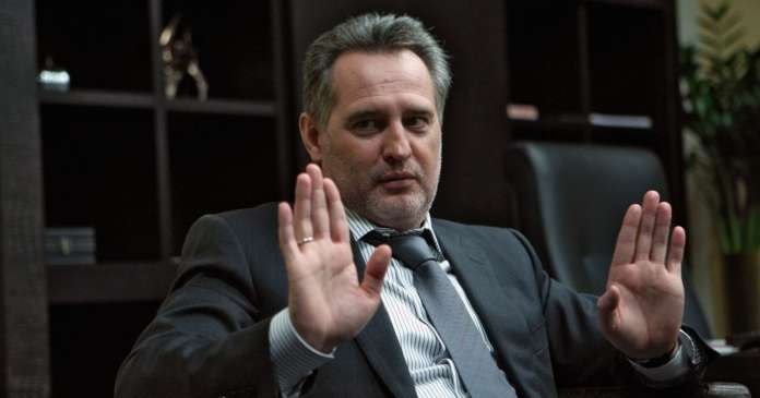Басейн, елітні меблі та десяток охоронців: з’явилися фото оселі Фірташа Басейн, елітні меблі та десяток охоронців: з’явилися фото оселі Фірташа