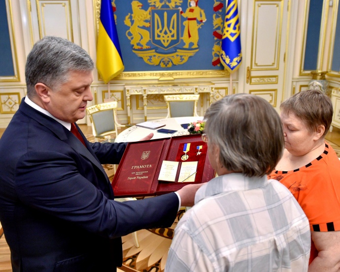 Білорус Жизневський став Героєм України - 1