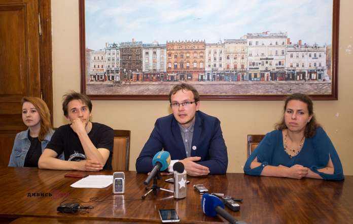 Львівські депутати виділили «Львівспецкомунтрансу» чергові мільйони Львівські депутати виділили «Львівспецкомунтрансу» чергові мільйони