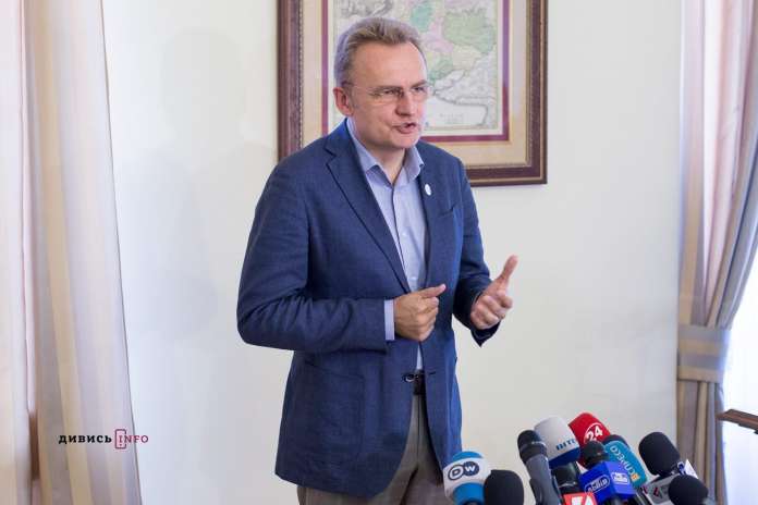 Вистоїть Львів – вистоїть Україна, – Садовий під час брифінгу в Києві Вистоїть Львів – вистоїть Україна, – Садовий під час брифінгу в Києві