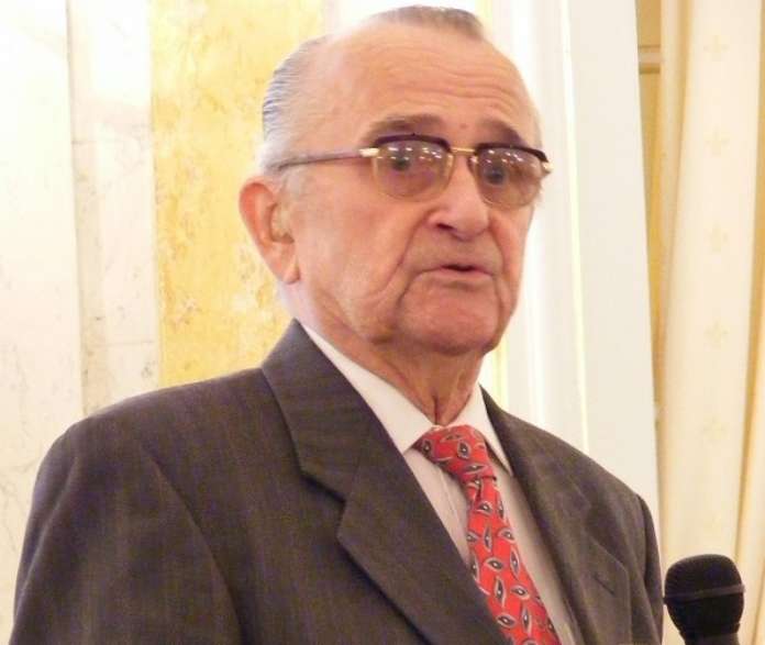 Помер відомий український історик Помер відомий український історик