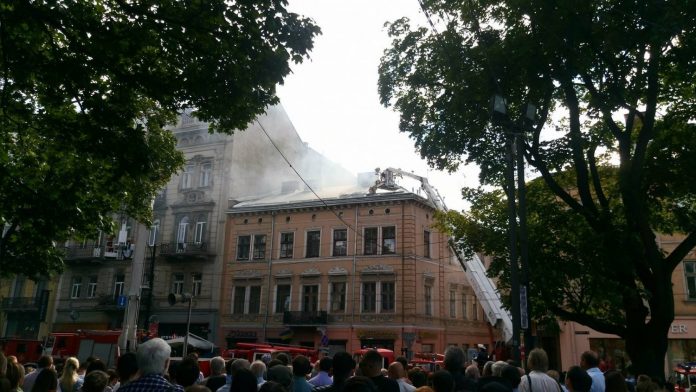 Пожежу в центрі Львова ліквідували, – ДСНС Пожежу в центрі Львова ліквідували, – ДСНС