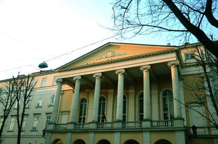 У театрі Заньковецької розповіли, чи будуть підіймати ціну на квитки У театрі Заньковецької розповіли, чи будуть підіймати ціну на квитки