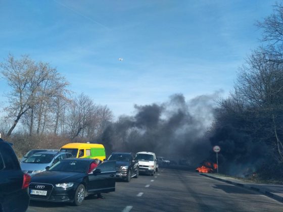 Суд виніс вирок двом організаторам перекриття траси у Гряді - 8
