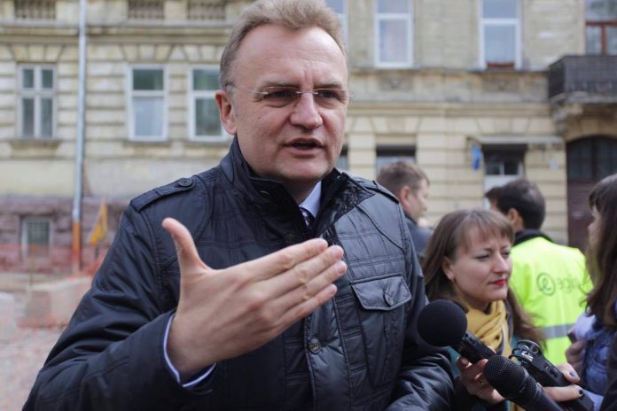 Садовий збентежений тим, як Львів забудовують житлом Садовий збентежений тим, як Львів забудовують житлом