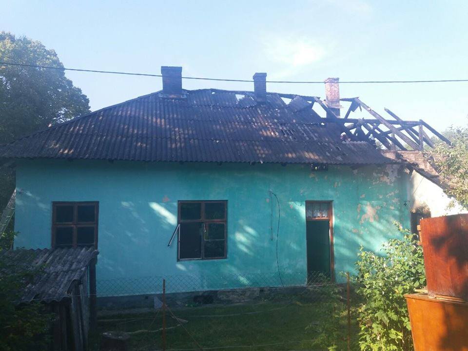 У Старосамбірському районі горів Народний дім - 1