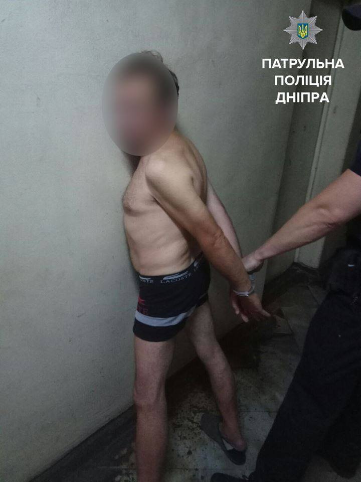 Вивіз на острів і примусив оголитись: поліція затримала педофіла - 2