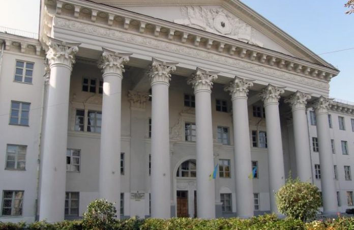 Львівський ветуніверситет увійшов у ТОП-10 аграрних вишів України Львівський ветуніверситет увійшов у ТОП-10 аграрних вишів України