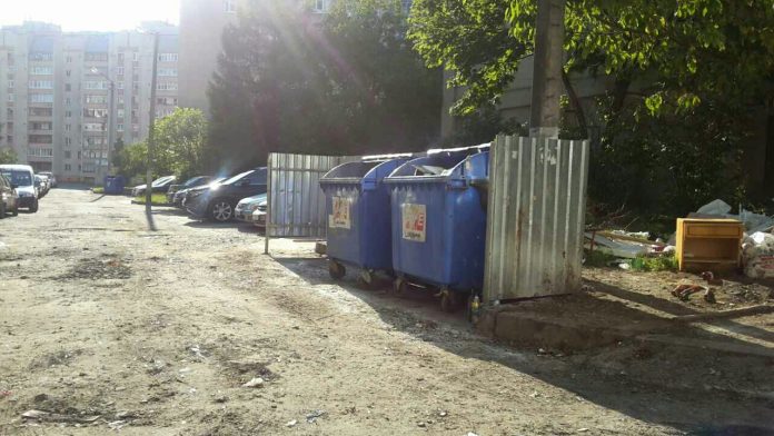 У Львові на кінець дня переповненими залишаються 170 майданчиків У Львові на кінець дня переповненими залишаються 170 майданчиків