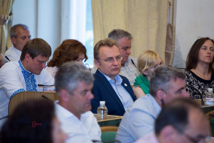 Велика сміттєва революція у Львові Велика сміттєва революція у Львові