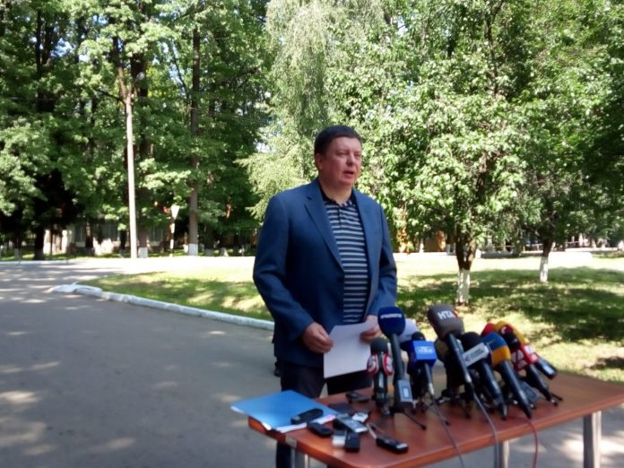 Директор бронетанкового заводу спростував затримання свого заступника на кордоні Директор бронетанкового заводу спростував затримання свого заступника на кордоні