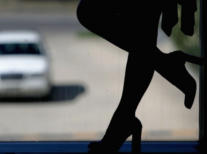 У Києві дівчину змушували до проституції замість роботи нянею У Києві дівчину змушували до проституції замість роботи нянею