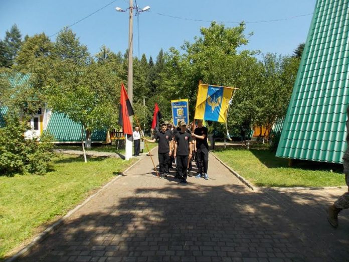 Ігри нескорених: на Львівщині стартував військово-патріотичний вишкіл (фото) Ігри нескорених: на Львівщині стартував військово-патріотичний вишкіл (фото)