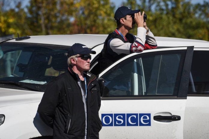 Стало відомо, як перешкоджають роботі спостерігачів ОБСЄ Стало відомо, як перешкоджають роботі спостерігачів ОБСЄ