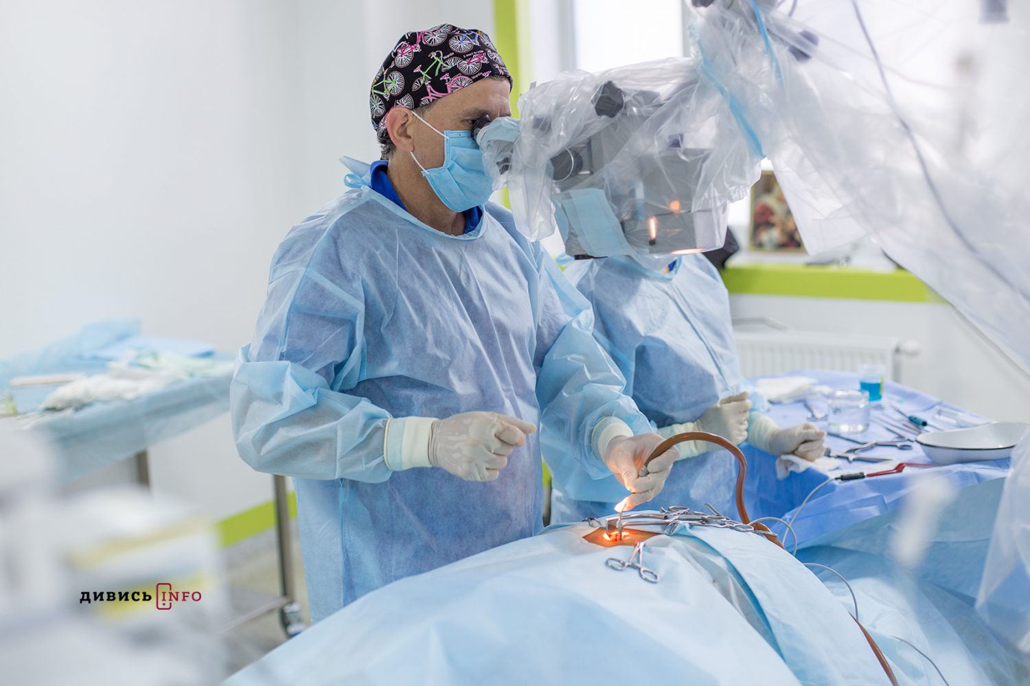 Операцій на хребті побільшало через прагнення людей мати кращу якість життя, - нейрохірург Андрій Мизак