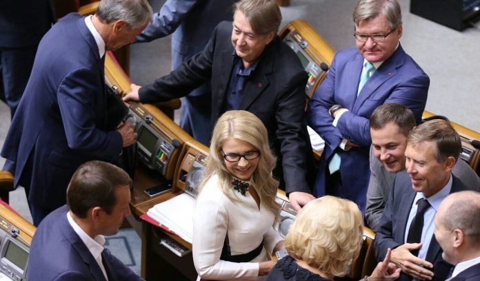 Найгірше у парламенті голосували лідери «Батьківщини» та «Опозиційного блоку» Найгірше у парламенті голосували лідери «Батьківщини» та «Опозиційного блоку»
