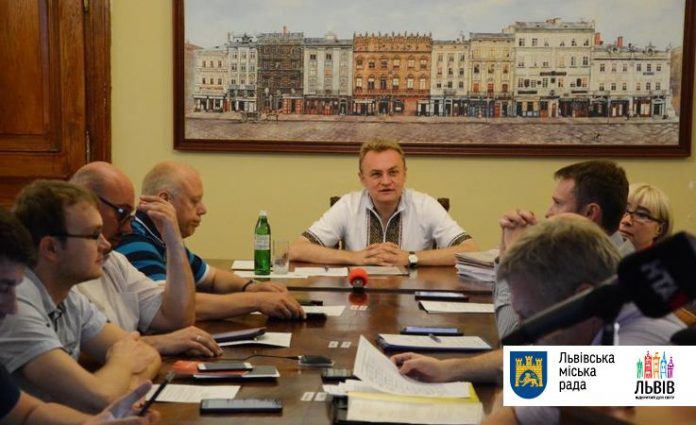 У Львові з’явиться «розумний» екскурсійний маршрут за книгою Ілька Лемка У Львові з’явиться «розумний» екскурсійний маршрут за книгою Ілька Лемка