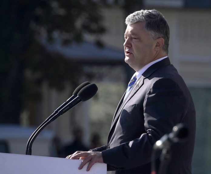 Порошенко: Україна йде до вступу до ЄС та НАТО Порошенко: Україна йде до вступу до ЄС та НАТО