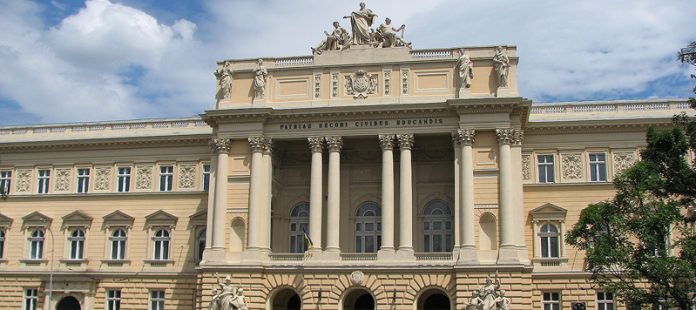 Міністерство освіти назвало найпопулярніші виші серед абітурієнтів Міністерство освіти назвало найпопулярніші виші серед абітурієнтів