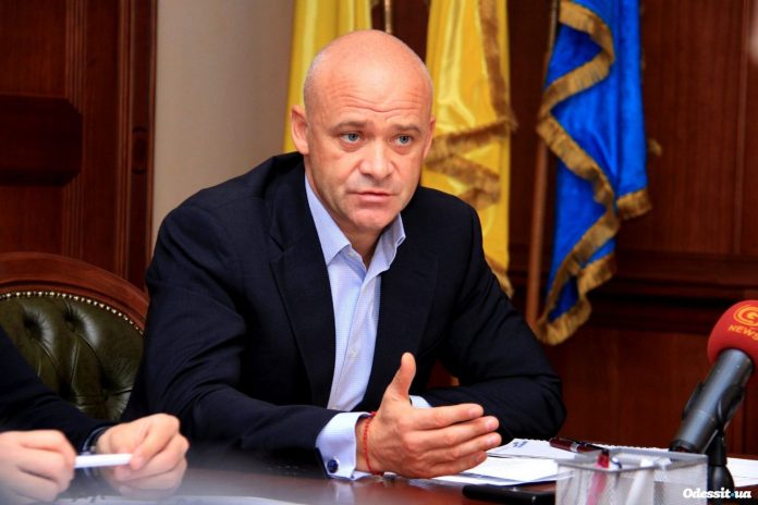 Міська влада Одеси пообіцяла грошову компенсацію сім’ям загиблих і постраждалих Міська влада Одеси пообіцяла грошову компенсацію сім’ям загиблих і постраждалих