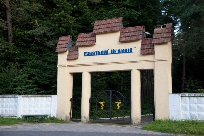 У Немирові державі повернули приміщення санаторію У Немирові державі повернули приміщення санаторію