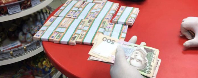 У 2018 році «мінімалка» зросте до 3723 гривні У 2018 році «мінімалка» зросте до 3723 гривні