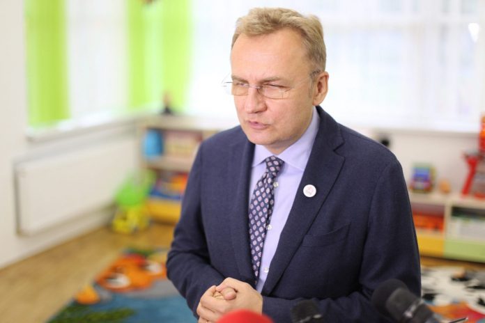 Садовий: наступного року місто може закупити до 10 трамваїв та до 40 нових тролейбусів Садовий: наступного року місто може закупити до 10 трамваїв та до 40 нових тролейбусів