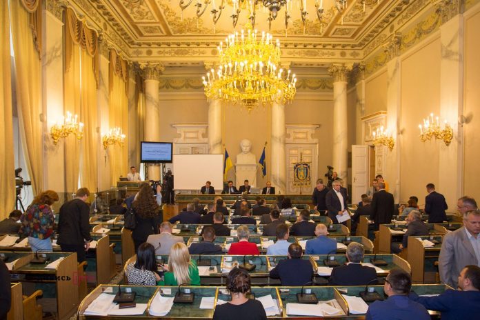 Львівська облрада зробила останній крок у реорганізації екстреної медицини Львівська облрада зробила останній крок у реорганізації екстреної медицини