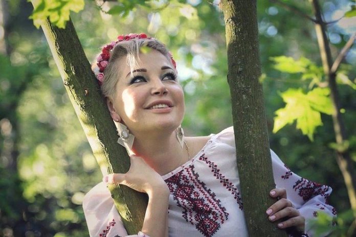 «Що за ганьба?»: Максакова різко висловилася про гастролі своїх дітей в Криму «Що за ганьба?»: Максакова різко висловилася про гастролі своїх дітей в Криму