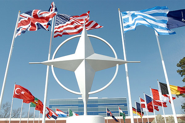У НАТО заявили, що зберігають перспективу членства України в Альянсі