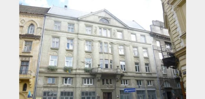 Львівська міськрада хоче передати в оренду 12 приміщень Львівська міськрада хоче передати в оренду 12 приміщень