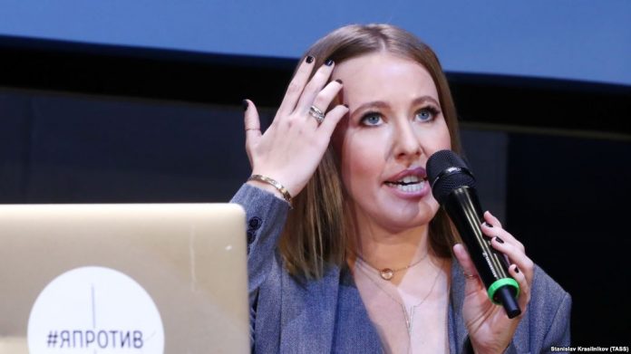 Собчак: Крим — територія України і приєднаний до Росії незаконно Собчак: Крим — територія України і приєднаний до Росії незаконно
