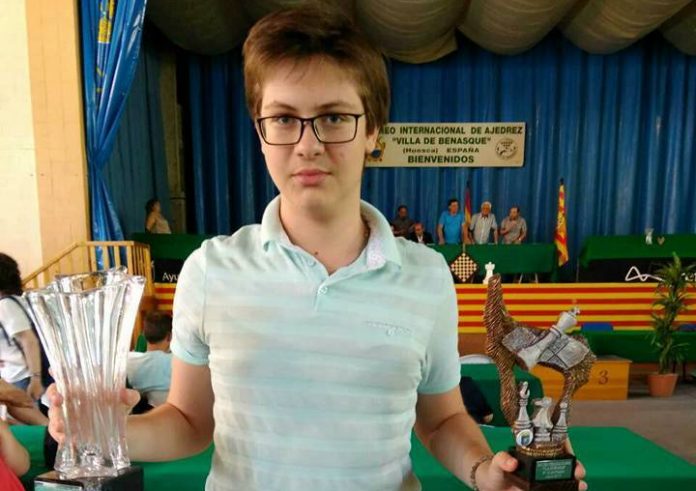 15-річний шахіст із Києва став наймолодшим гросмейстером у світі 15-річний шахіст із Києва став наймолодшим гросмейстером у світі