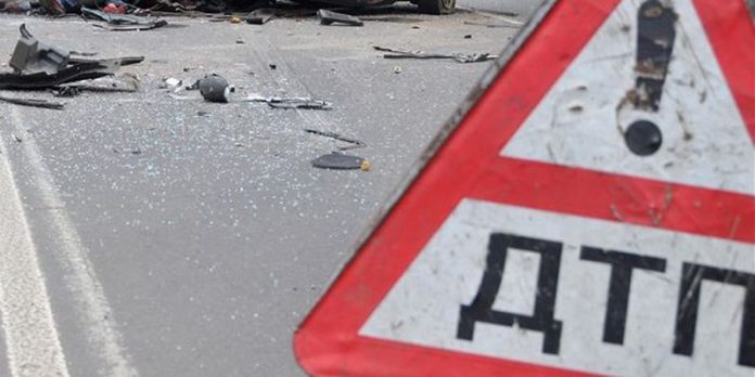 На Львівщині легковик зіткнувся з рейсовим автобусом: є постраждалі На Львівщині легковик зіткнувся з рейсовим автобусом: є постраждалі